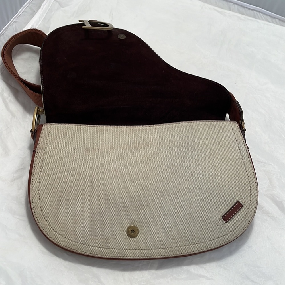 Dior Crossbody Saddle Bag - Picture 5 of 16